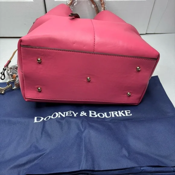 New DOONEY & BOURKE Dawson Leather Bucket Bag in Bubble Gum - Picture 6 of 6